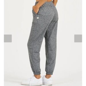 Vuori Heathered Gray boyfriend joggers